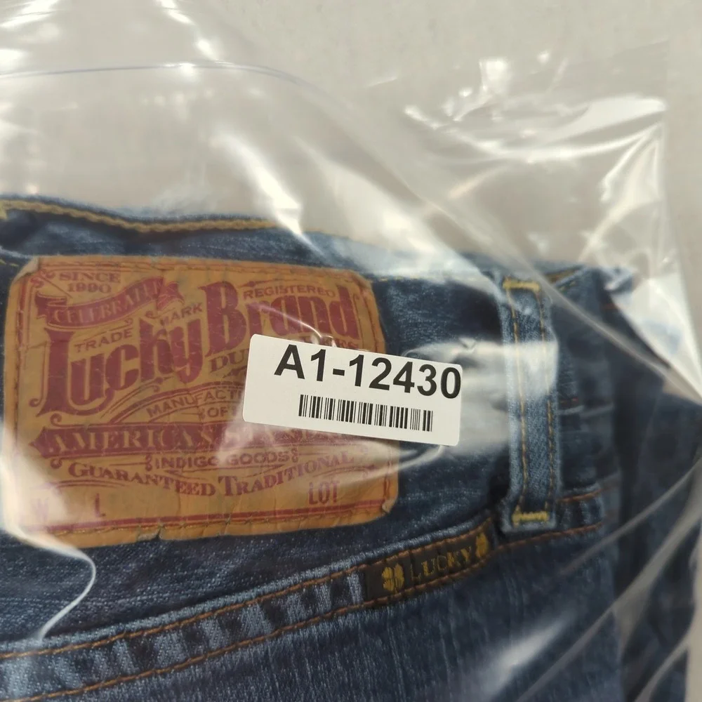 Lucky Brand Jeans Mens 30x31 Blue Slim Boot Cut Buton Fly Western Distressed